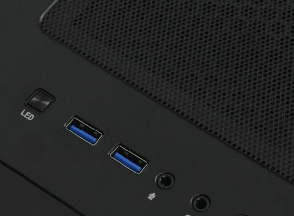 PC GAMER VENOM - i7 -Win 11 – Image 3